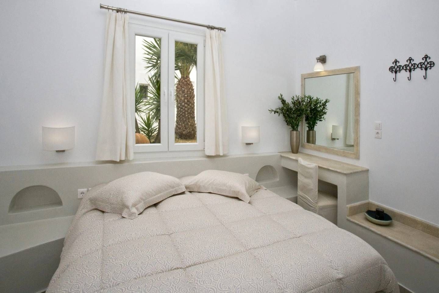 accommodation in tinos